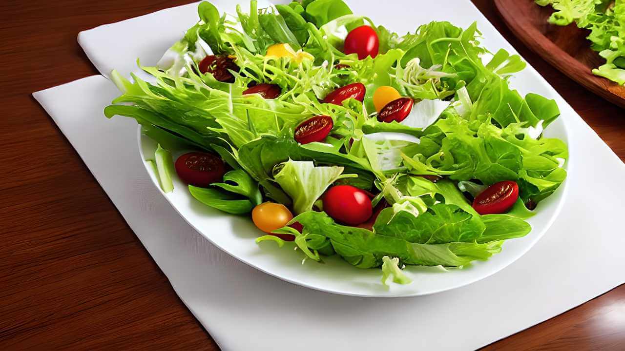 a healthy salad can be a great way to curb your hunger